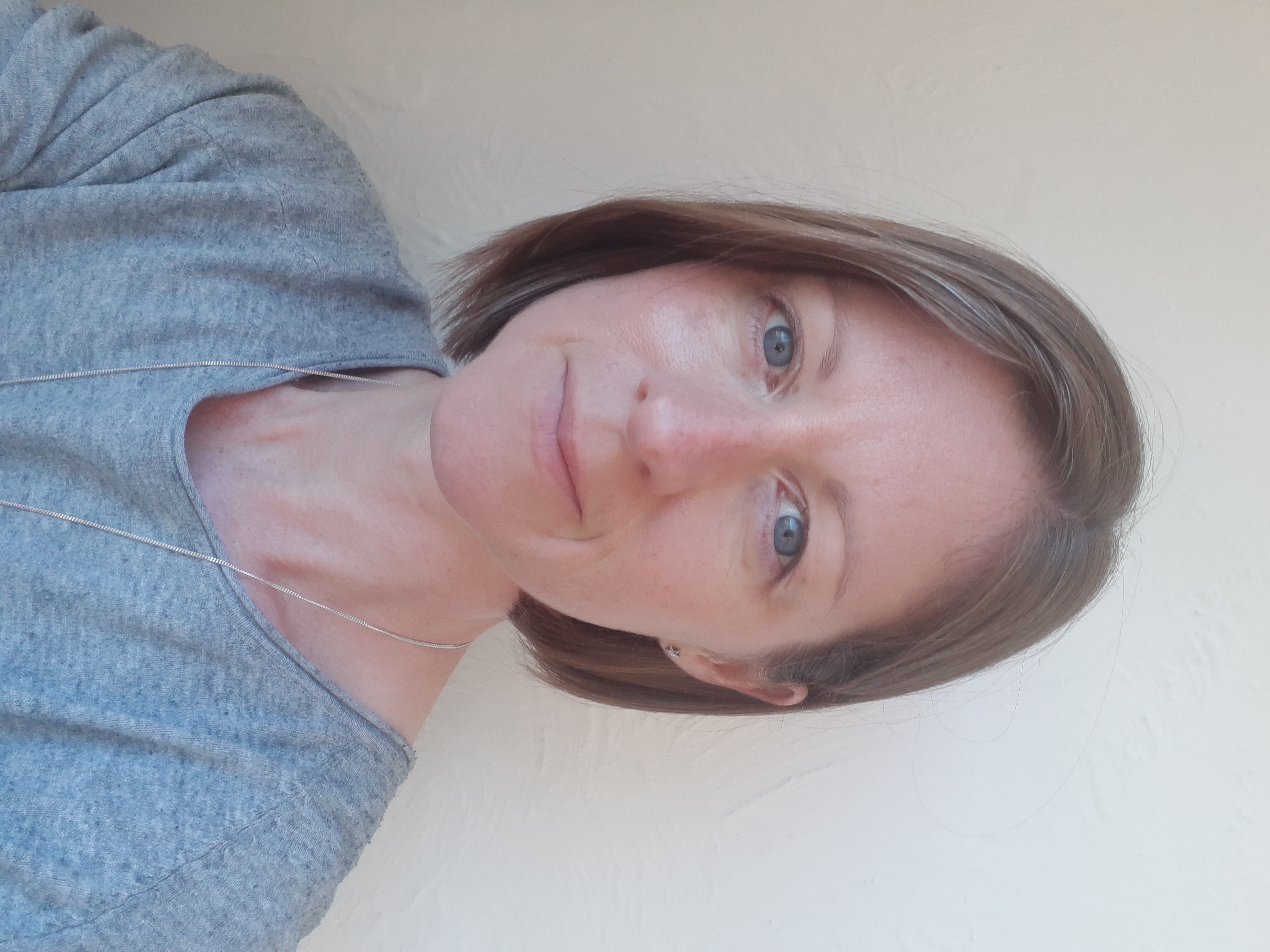 Portrait of Dr Vicky Joshi